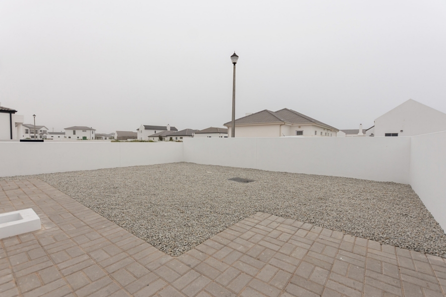 3 Bedroom Property for Sale in Sandy Point Western Cape